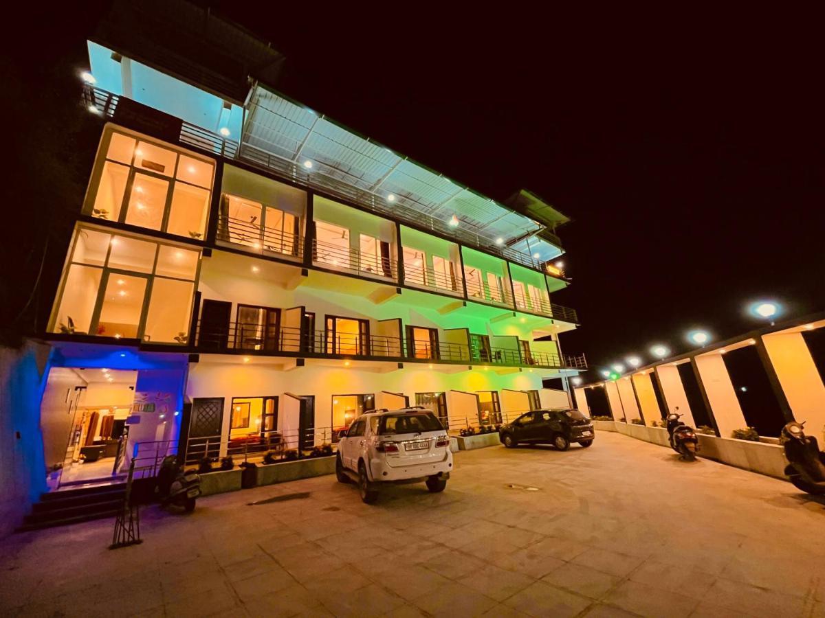 Sitara Resort, Scenic Mountain View Rooms With Balcony & Terrace Mussoorie Εξωτερικό φωτογραφία